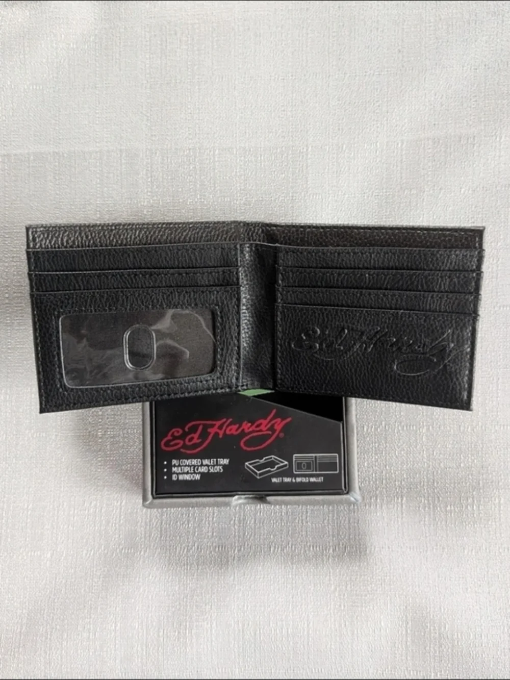 Ed Hardy Panther Priny Leather Wallet. NWT!